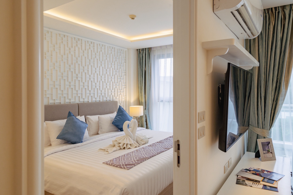 A furnished one-bedroom unit